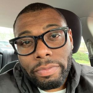 Meet your Posher, Kenny